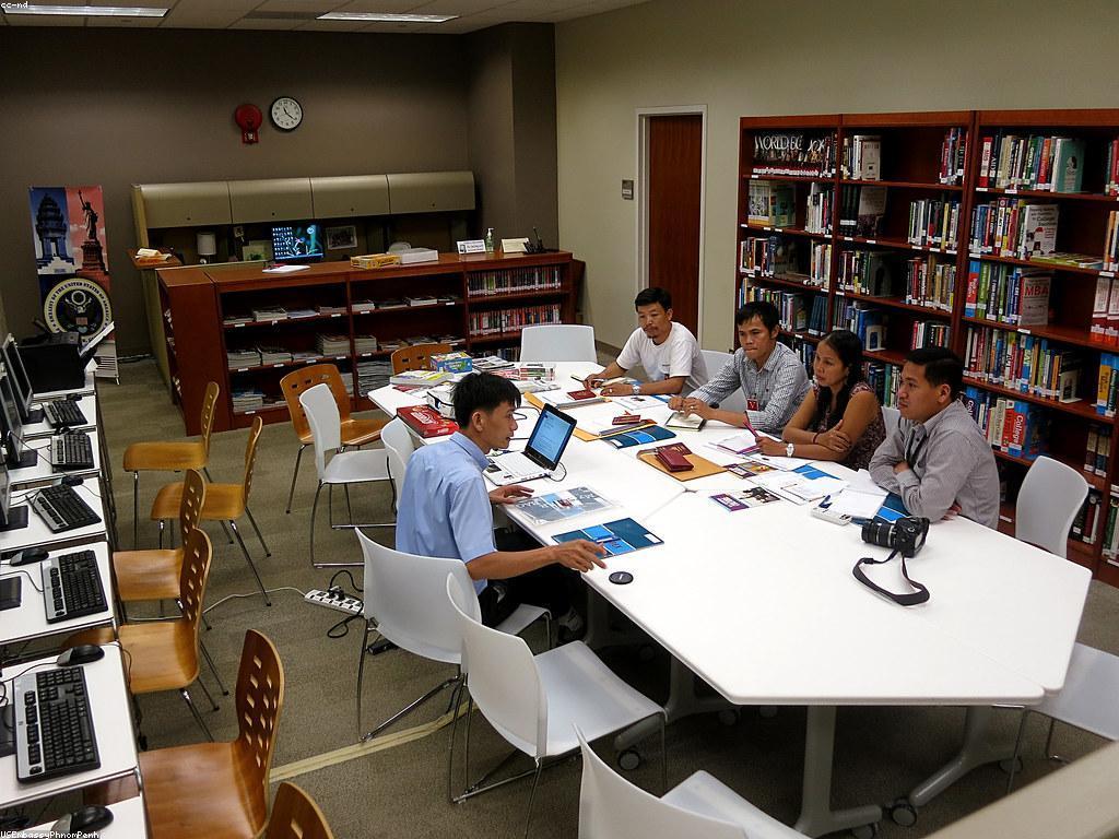 ព័ត៌មានអំពីការលេងស្លត